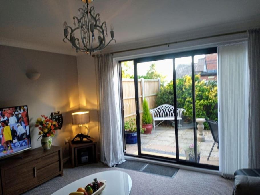 Ludlow Mews Town House With Free Parking Extérieur photo